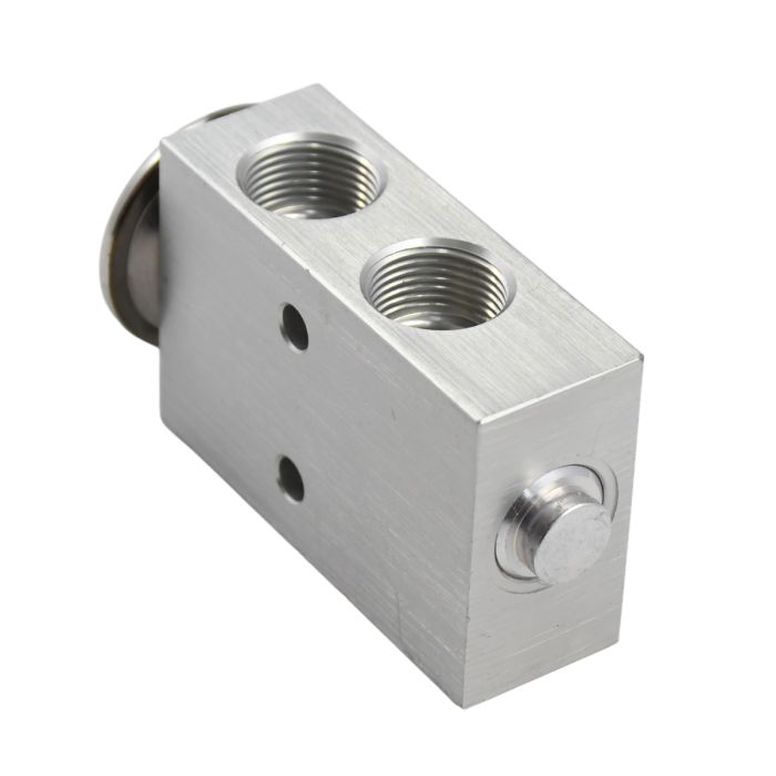 Expansion Valve 3311533M91 772002M91 118321C1 For Massey Ferguson main product photo